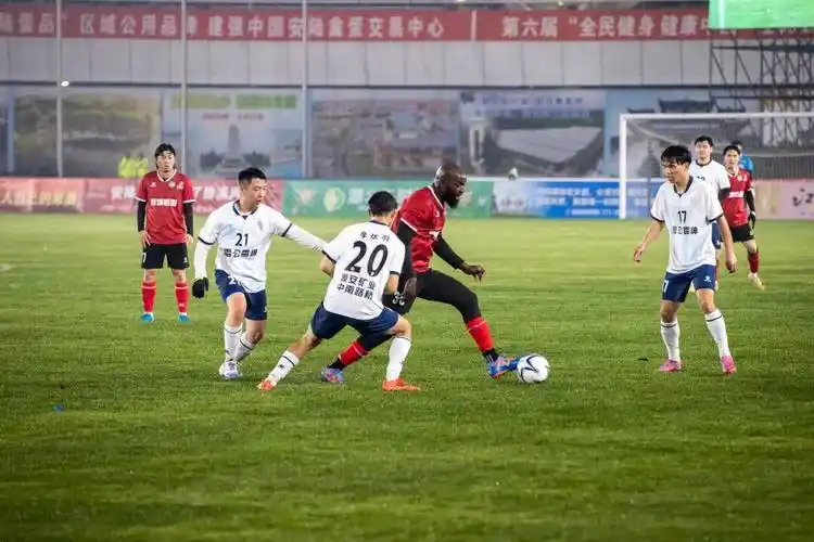 足球直播在线直播观看免费